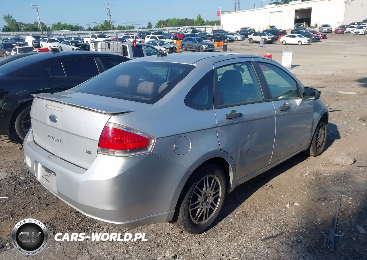 2011 Ford Focus Se VIN:1FAHP3FN9BW193712 - 4
