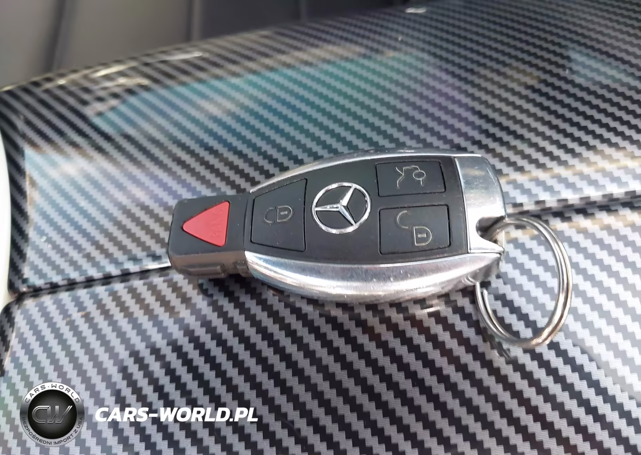 2017 Mercedes-Benz C 300 4Matic VIN:55SWF4KB7HU188641 - 11