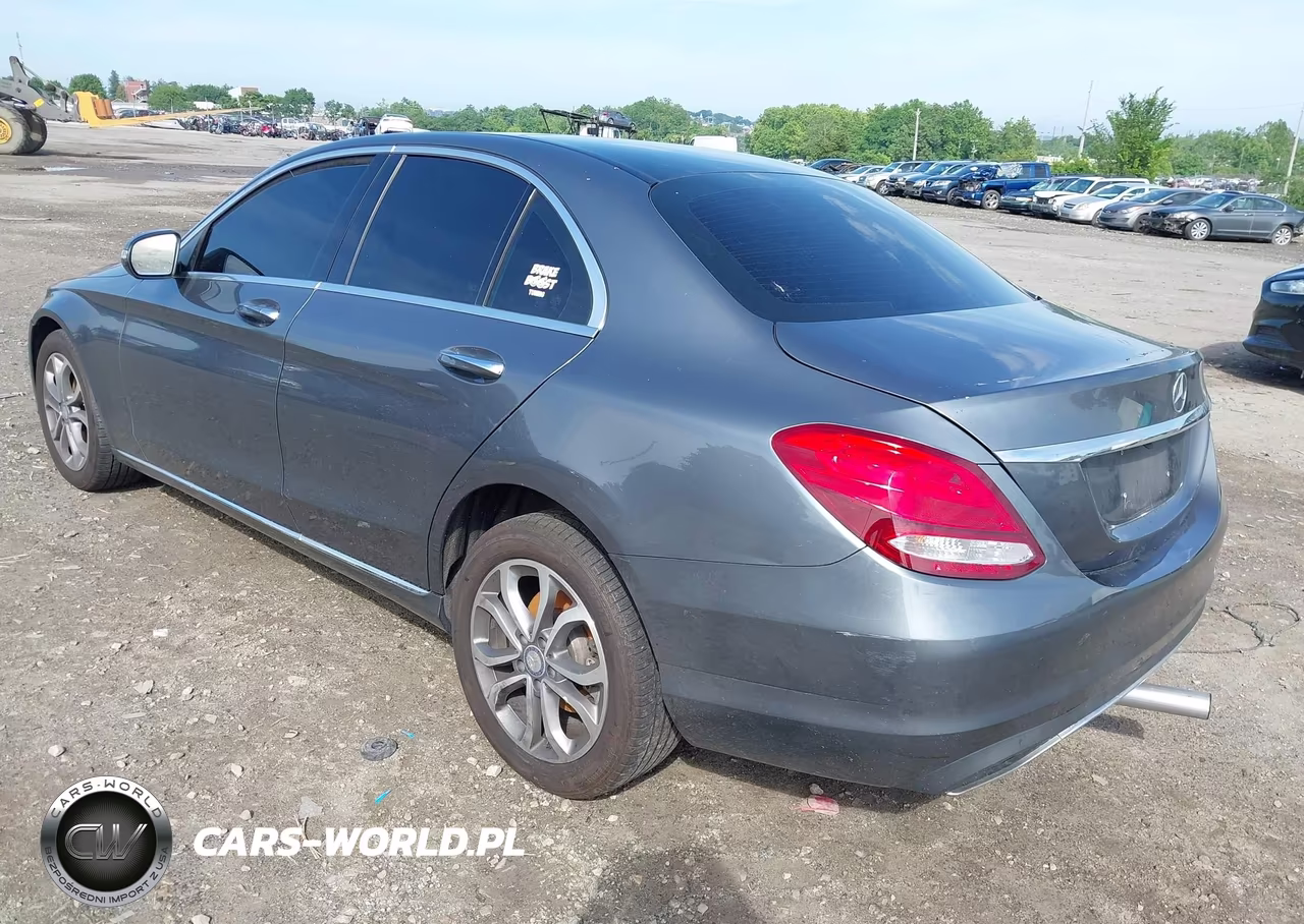 2017 Mercedes-Benz C 300 4Matic VIN:55SWF4KB7HU188641 - 3