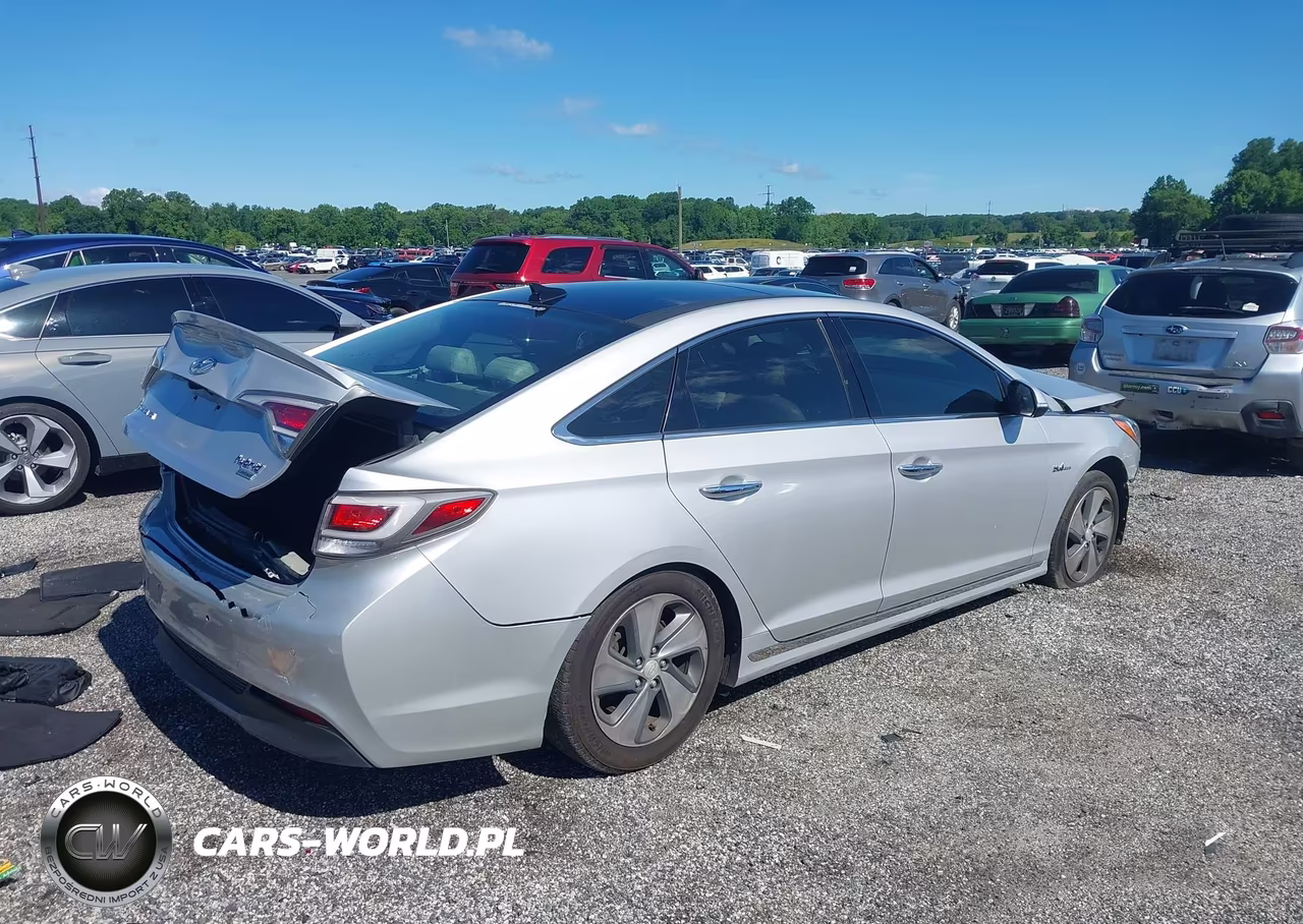 2016 Hyundai Sonata Hybrid Limited VIN:KMHE34L17GA033554 - 4