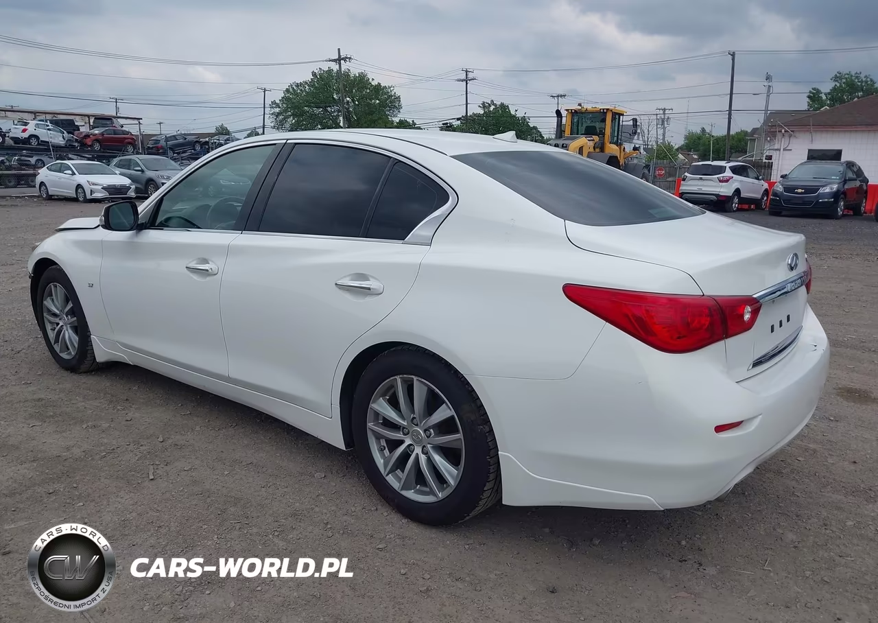 2014 Infiniti Q50 Premium VIN:JN1BV7APXEM686386 - 3