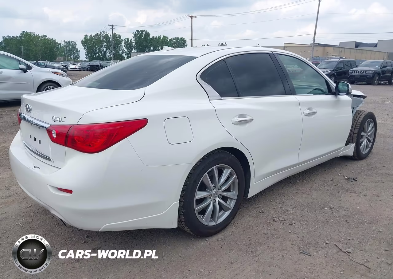 2014 Infiniti Q50 Premium VIN:JN1BV7APXEM686386 - 4