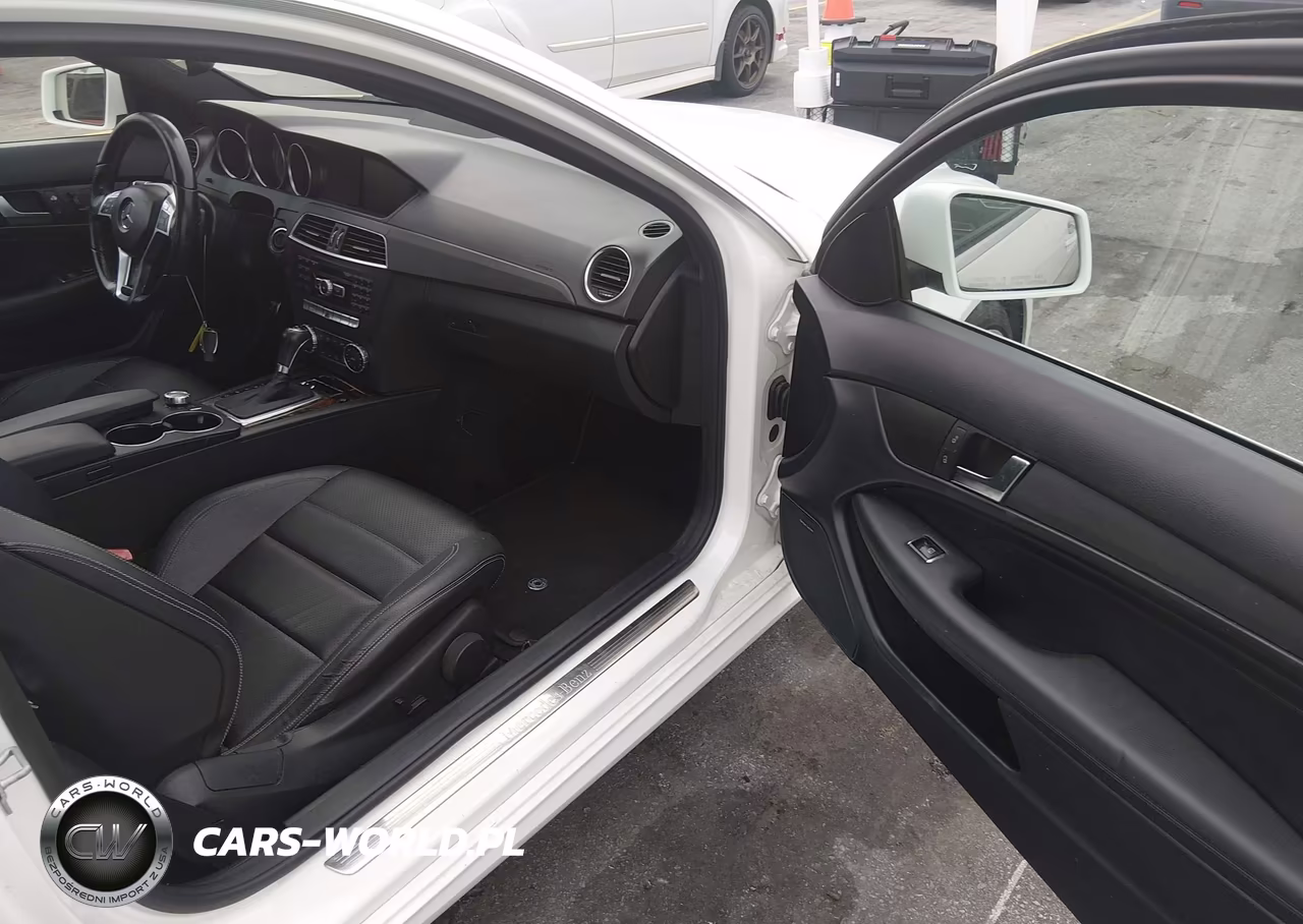 2014 Mercedes-Benz C 250 VIN:WDDGJ4HB7EG255371 - 5