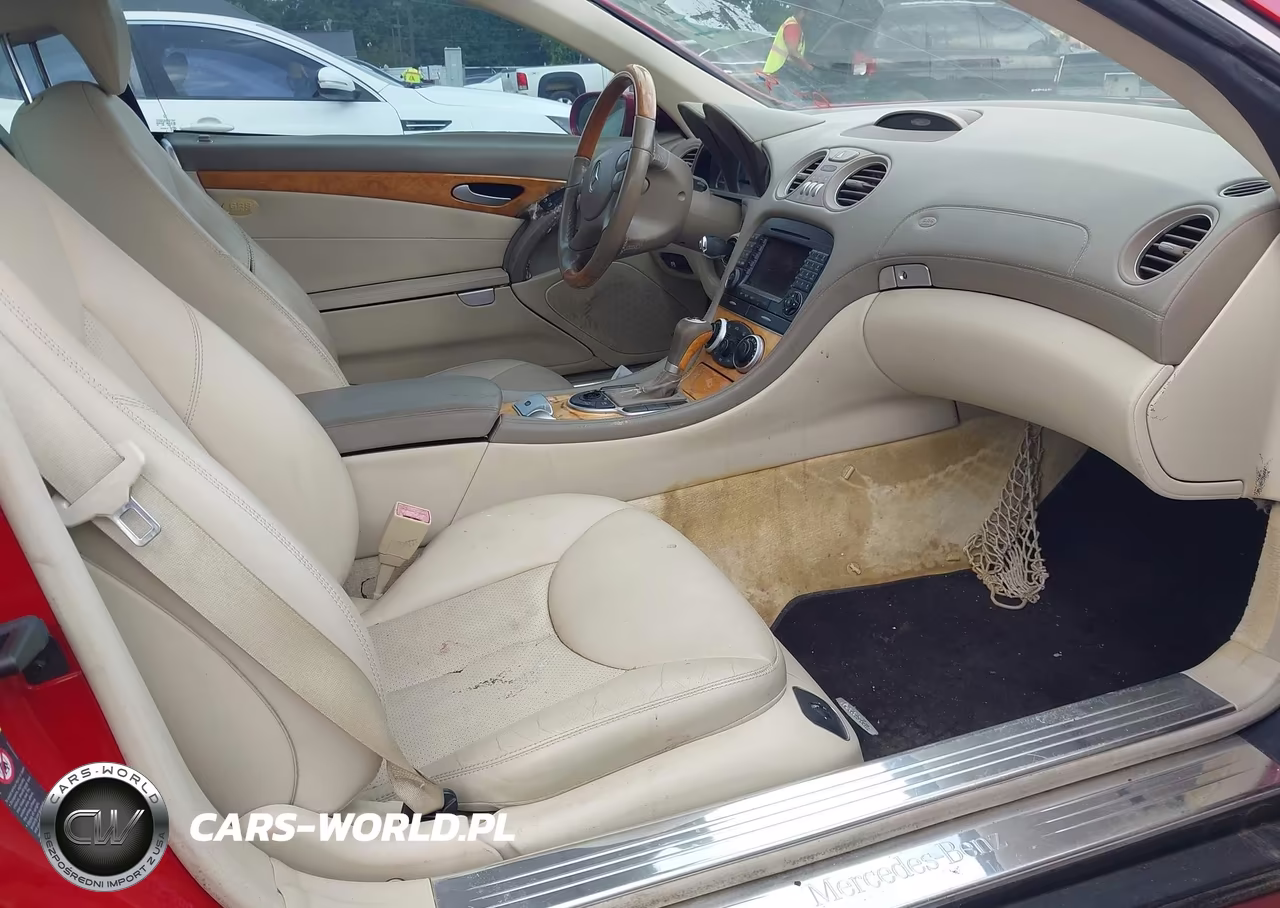 2007 Mercedes-Benz Sl 550 VIN:WDBSK71F47F124390 - 8