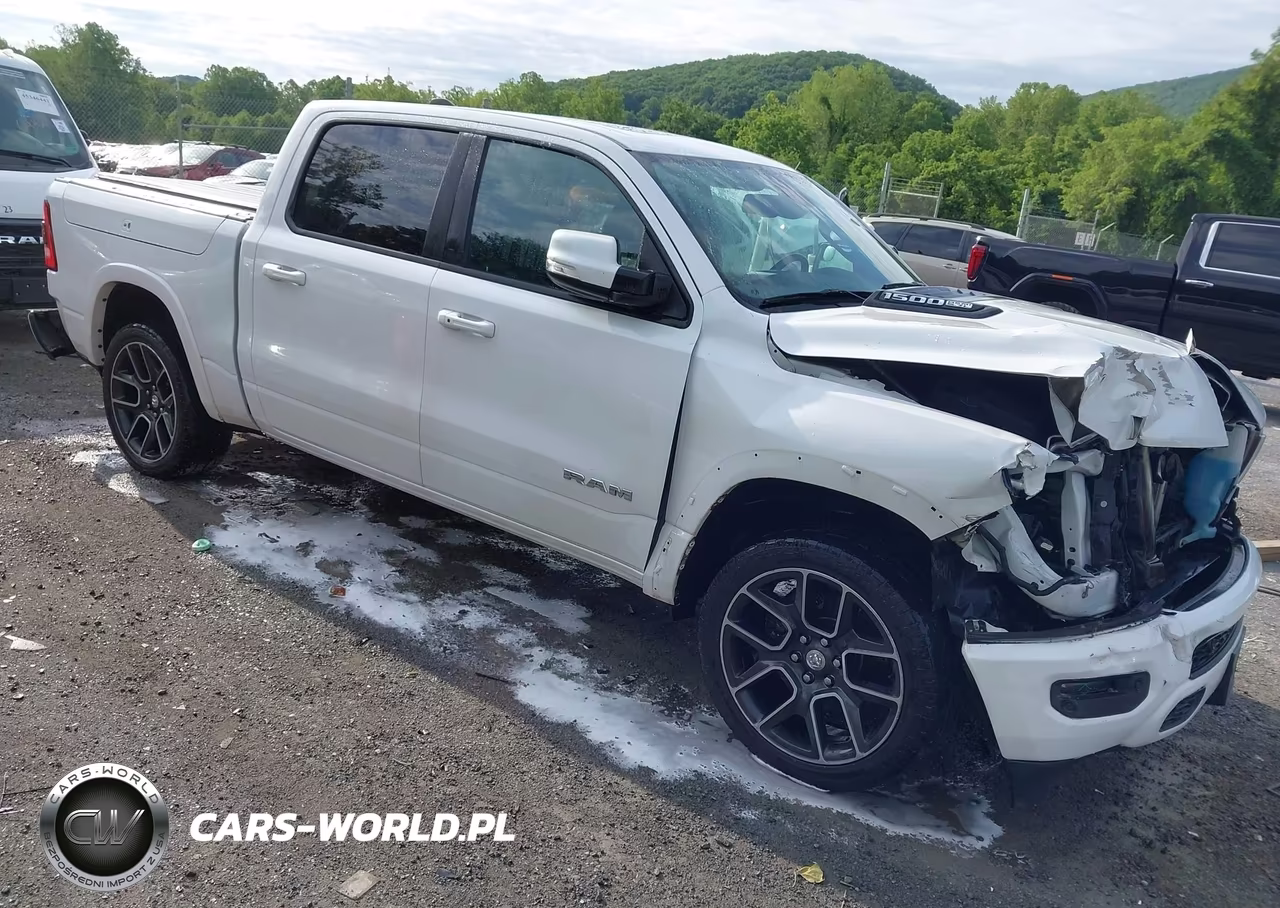 2019 Ram 1500 Laramie 4X4 5'7 Box – zdjęcie 1 z 18