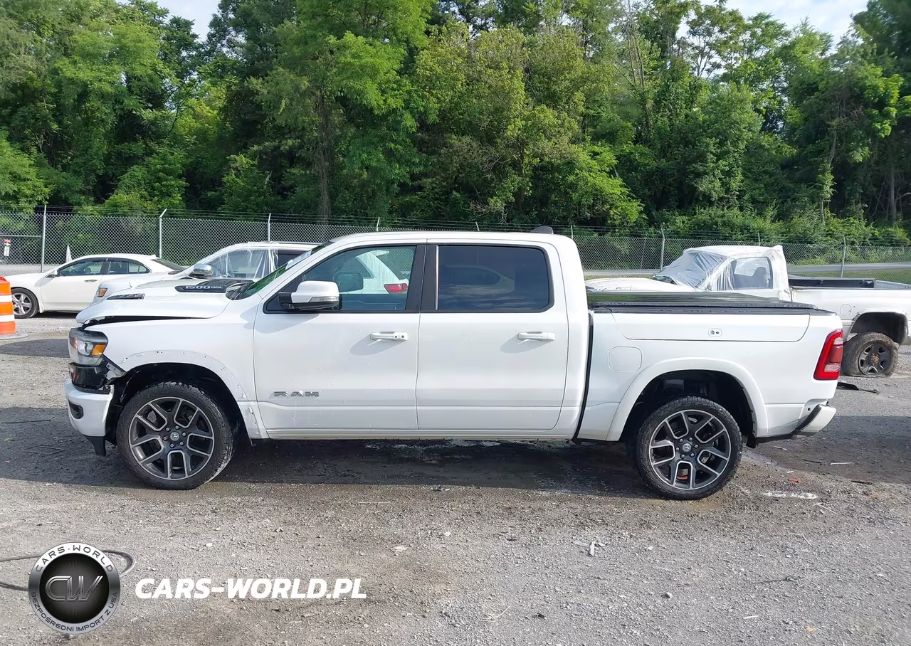 2019 Ram 1500 Laramie 4X4 5'7 Box VIN:1C6SRFJT6KN862484 - 15