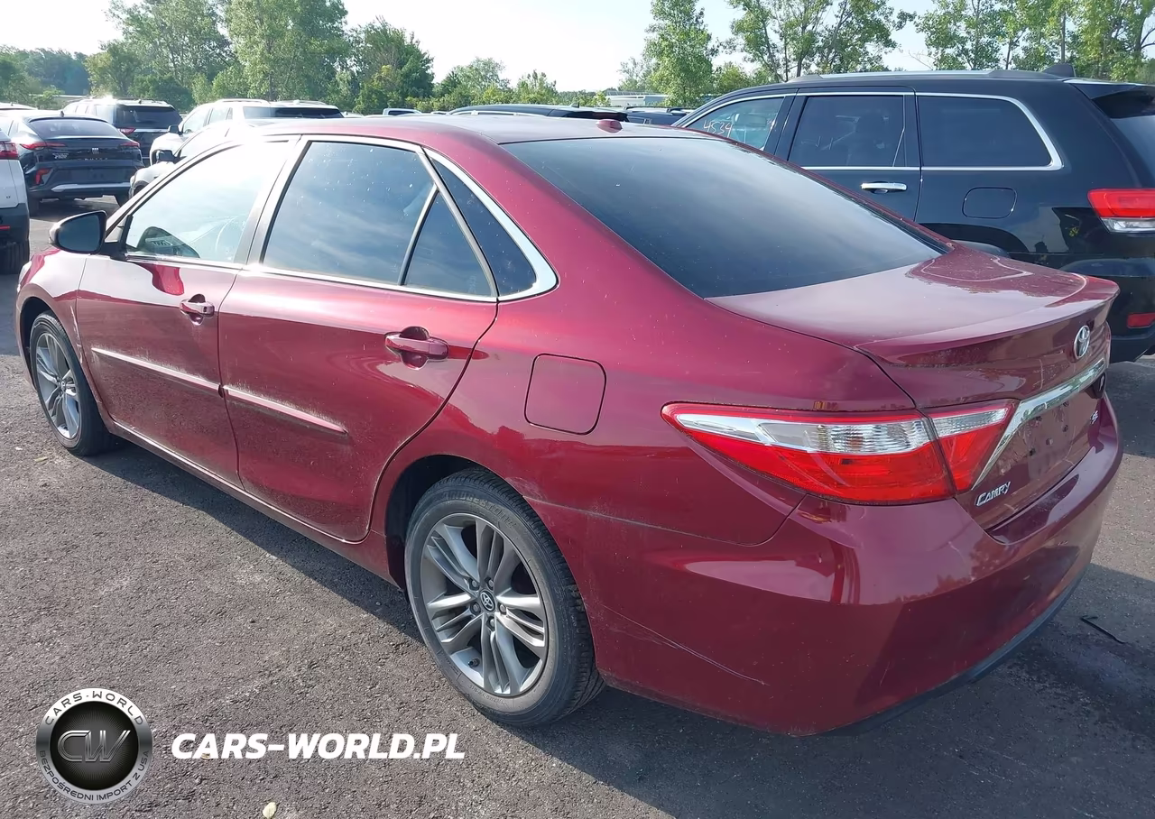 2017 Toyota Camry Se VIN:4T1BF1FK2HU741210 - 3