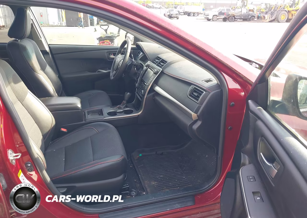 2017 Toyota Camry Se VIN:4T1BF1FK2HU741210 - 5