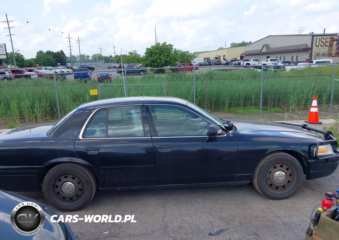2006 Ford Crown Victoria Police-Police Interceptor VIN:2FAHP71W66X123151 - 13