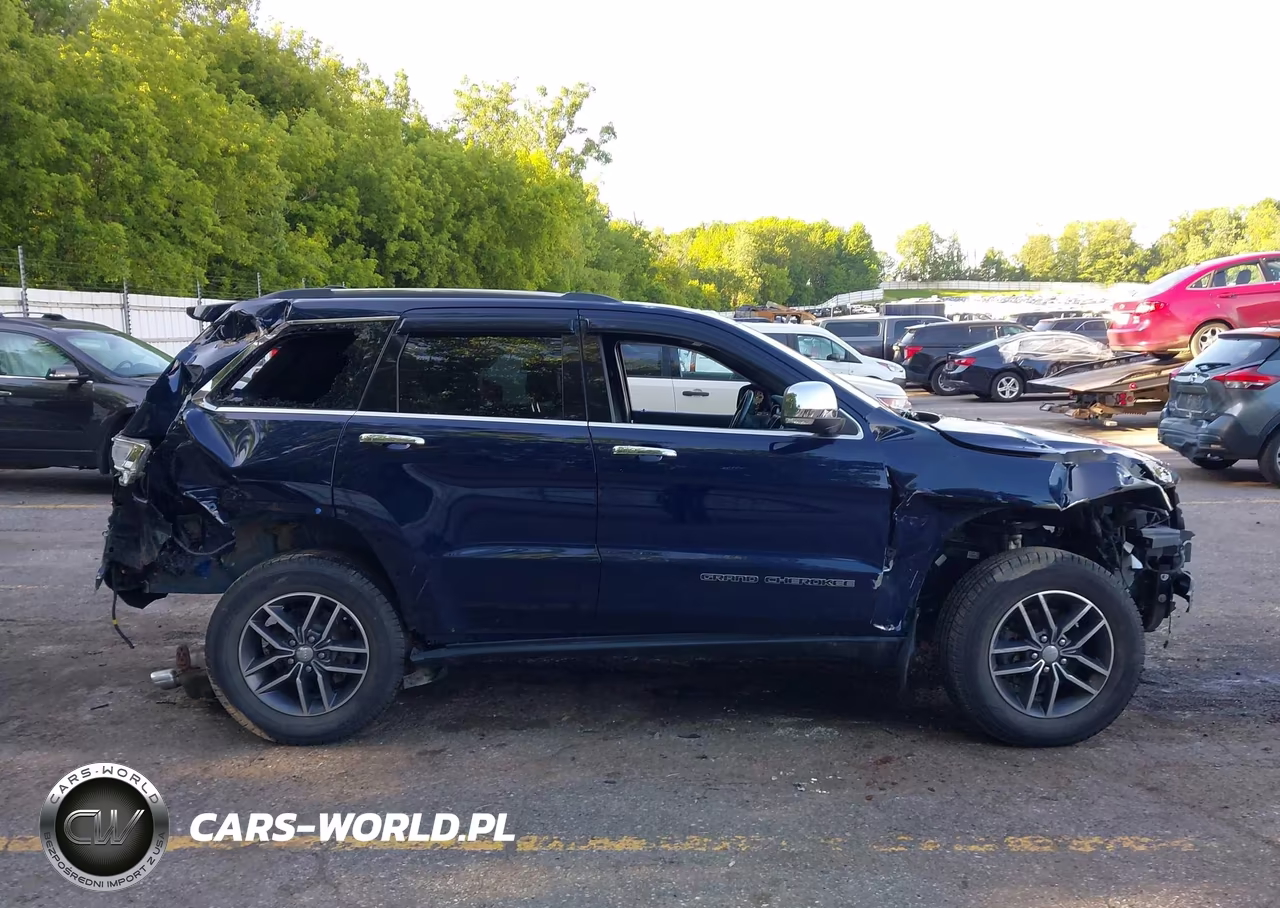 2018 Jeep Grand Cherokee Limited 4X4 VIN:1C4RJFBG7JC102381 - 13