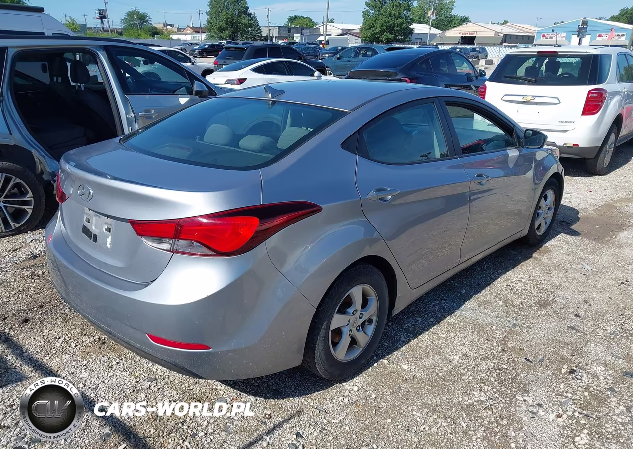 2015 Hyundai Elantra Se VIN:5NPDH4AE6FH617345 - 4