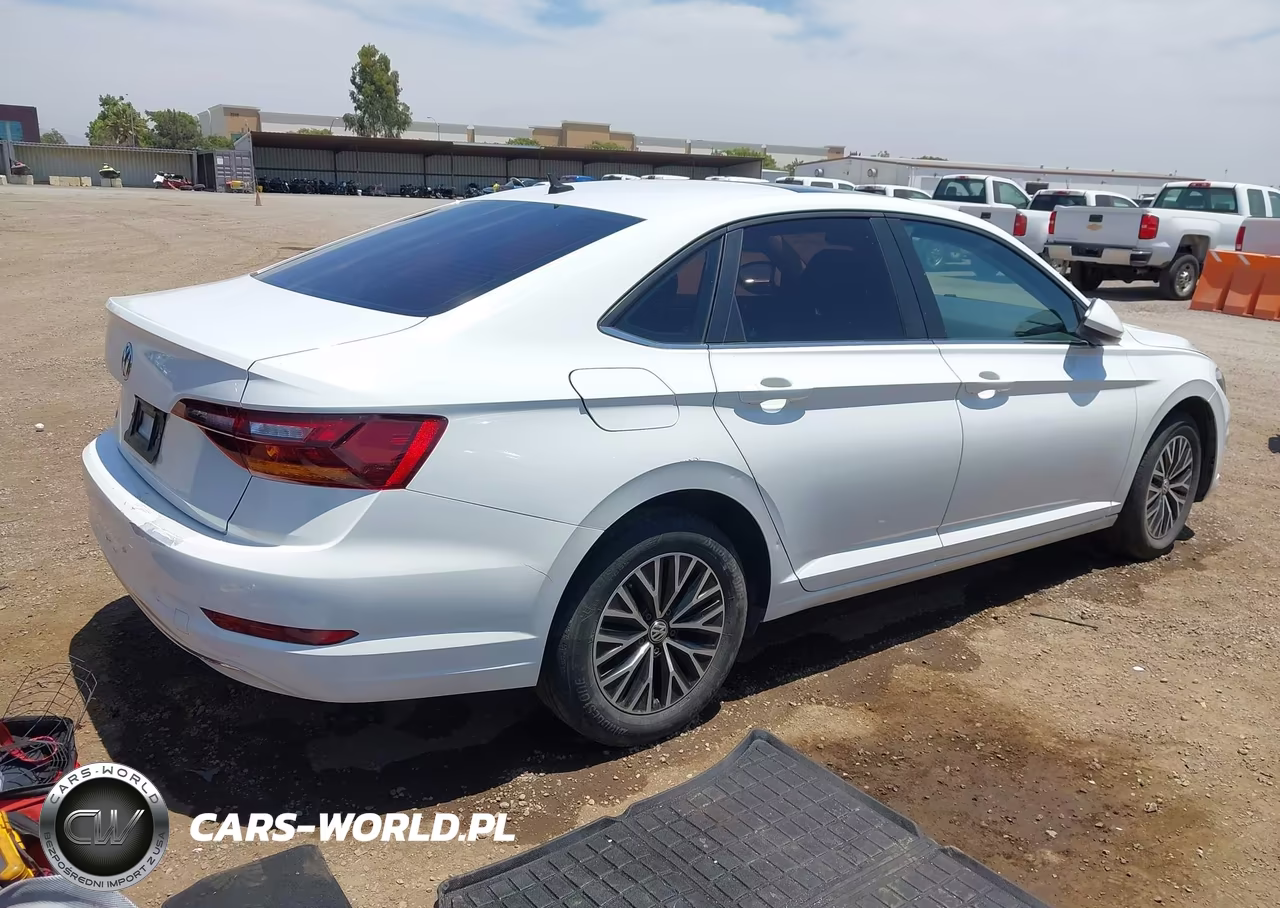 2019 Volkswagen Jetta 1.4T R-Line-1.4T S-1.4T Se VIN:3VWCB7BU8KM149804 - 4