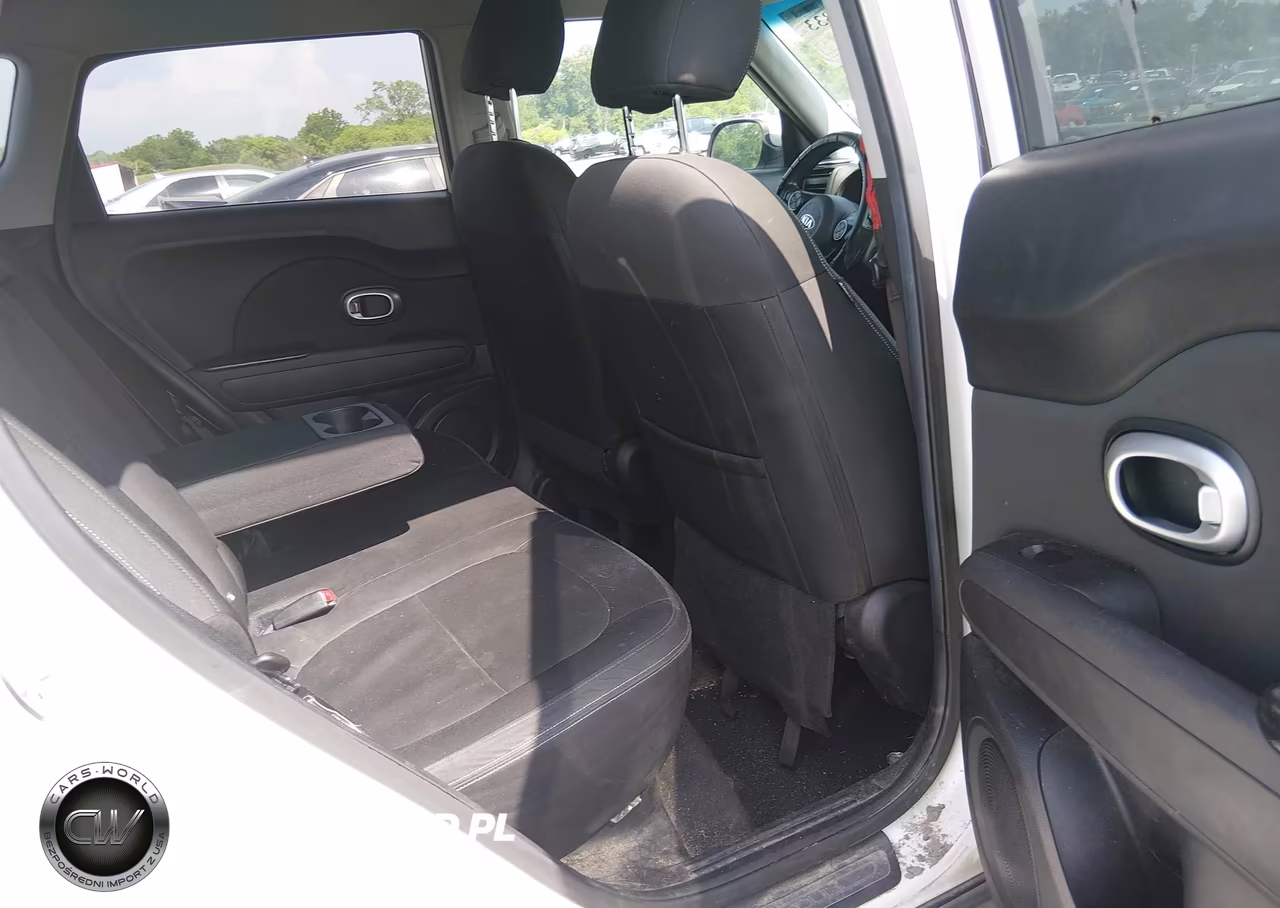 2014 Kia Soul VIN:KNDJN2A24E7065871 - 8