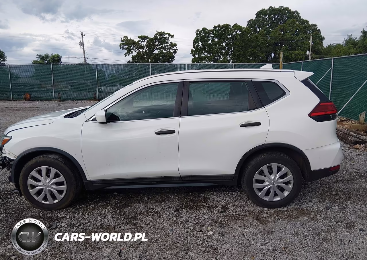 2017 Nissan Rogue S VIN:5N1AT2MT1HC896701 - 15