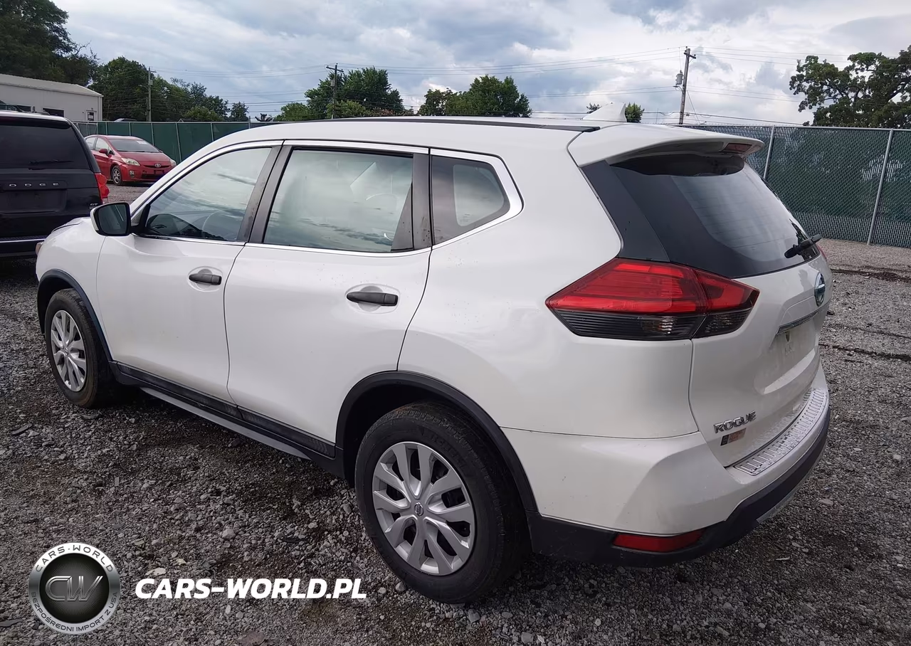 2017 Nissan Rogue S VIN:5N1AT2MT1HC896701 - 3