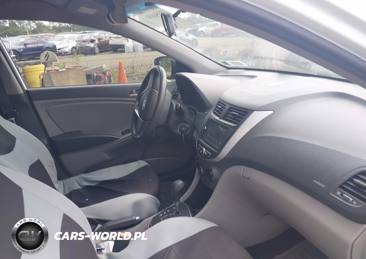 2015 Hyundai Accent Gls VIN:KMHCT4AE6FU917317 - 5