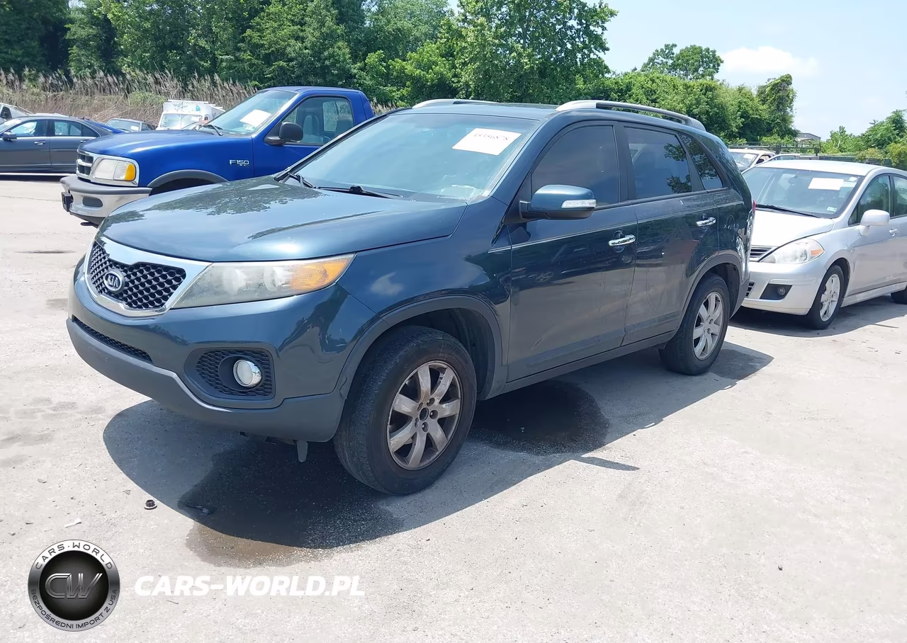 2011 Kia Sorento Lx VIN:5XYKT3A12BG099815 - 2