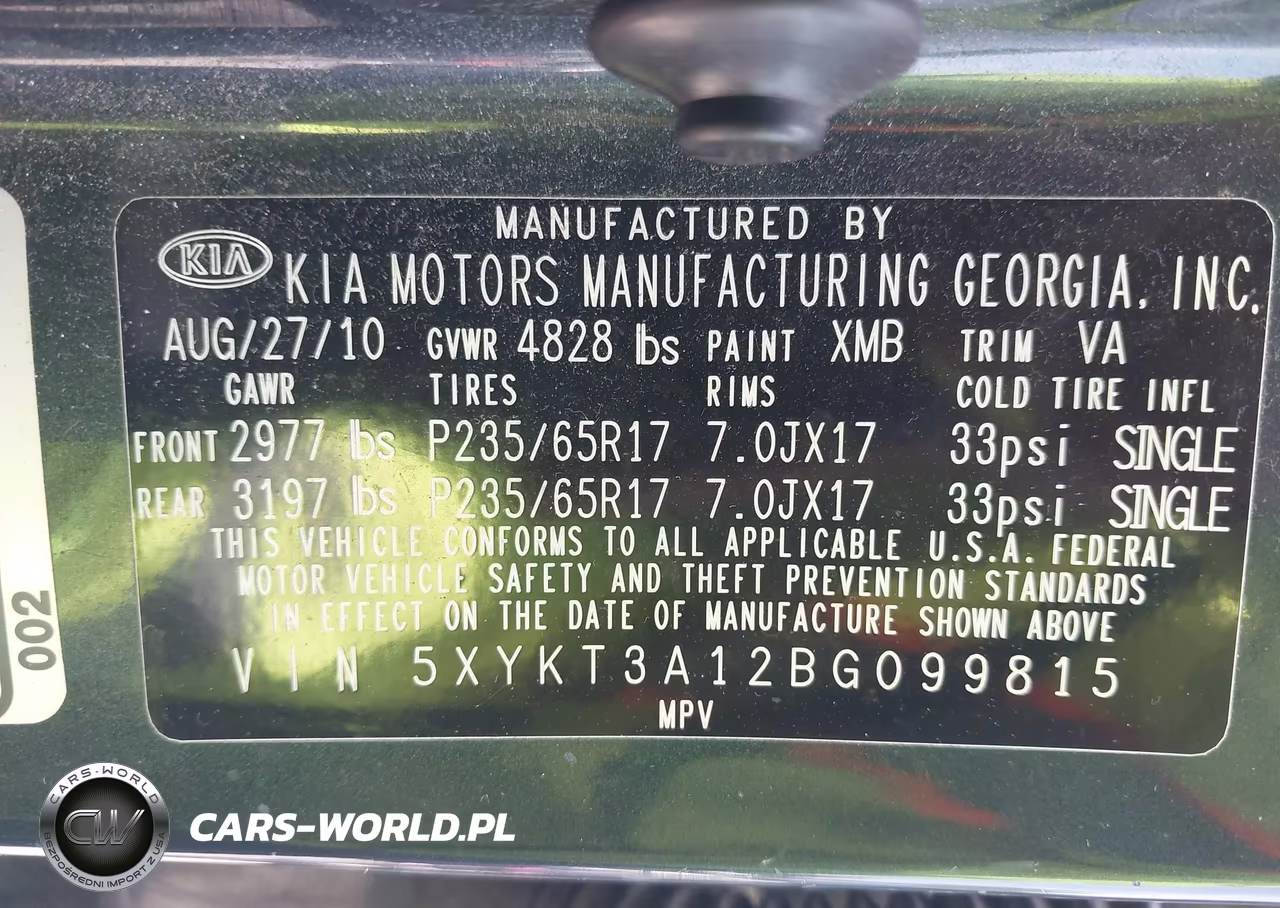 2011 Kia Sorento Lx VIN:5XYKT3A12BG099815 - 9