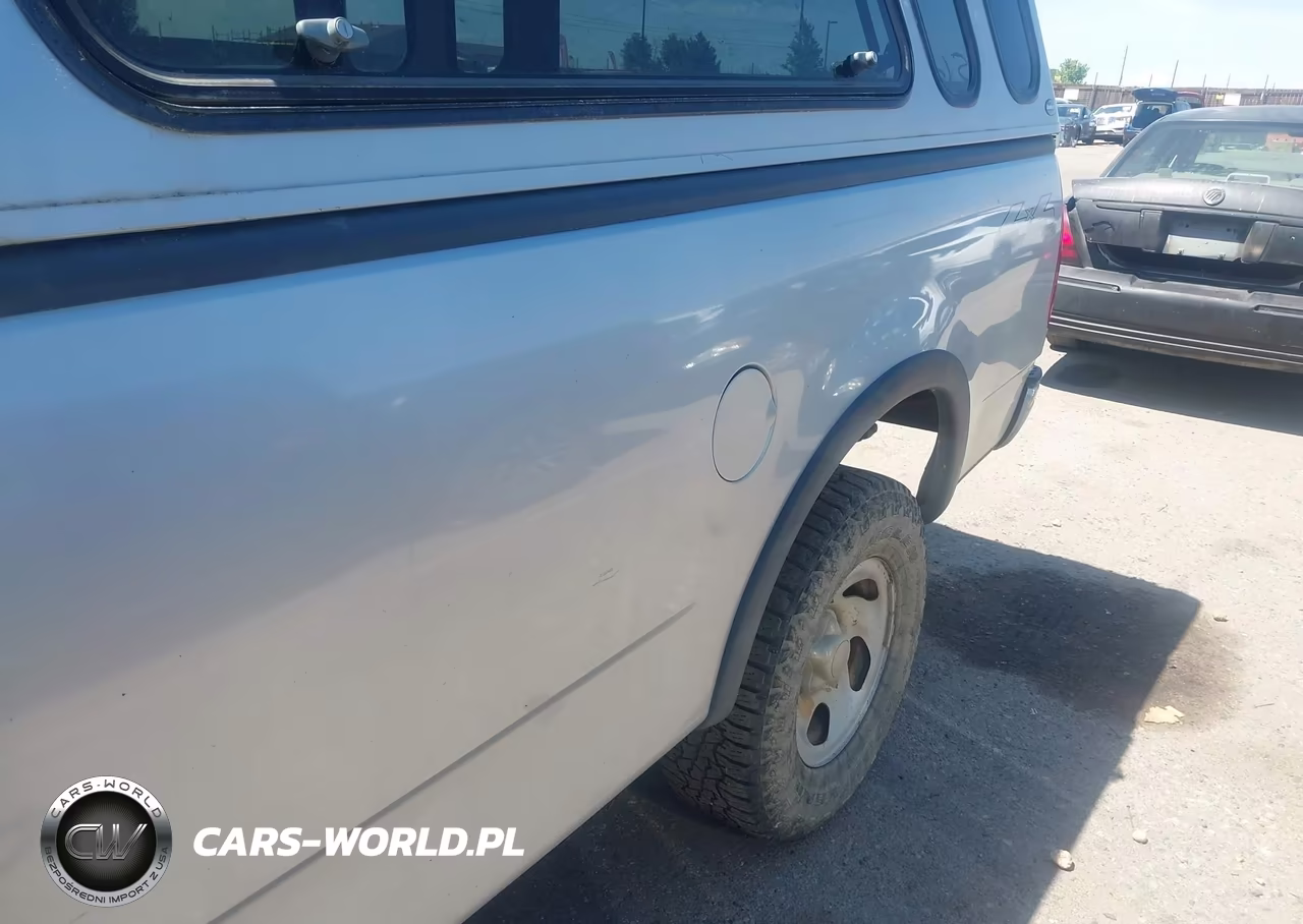 2001 Ford F-150 Lariat-Xl-Xlt VIN:1FTRX18W71NA34295 - 6