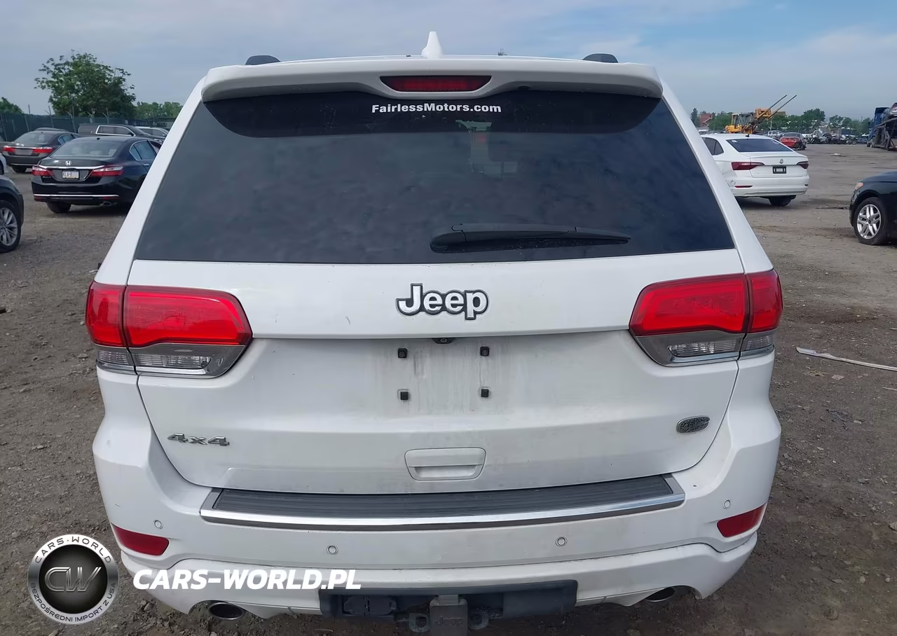 2016 Jeep Grand Cherokee Overland VIN:1C4RJFCG7GC305617 - 15