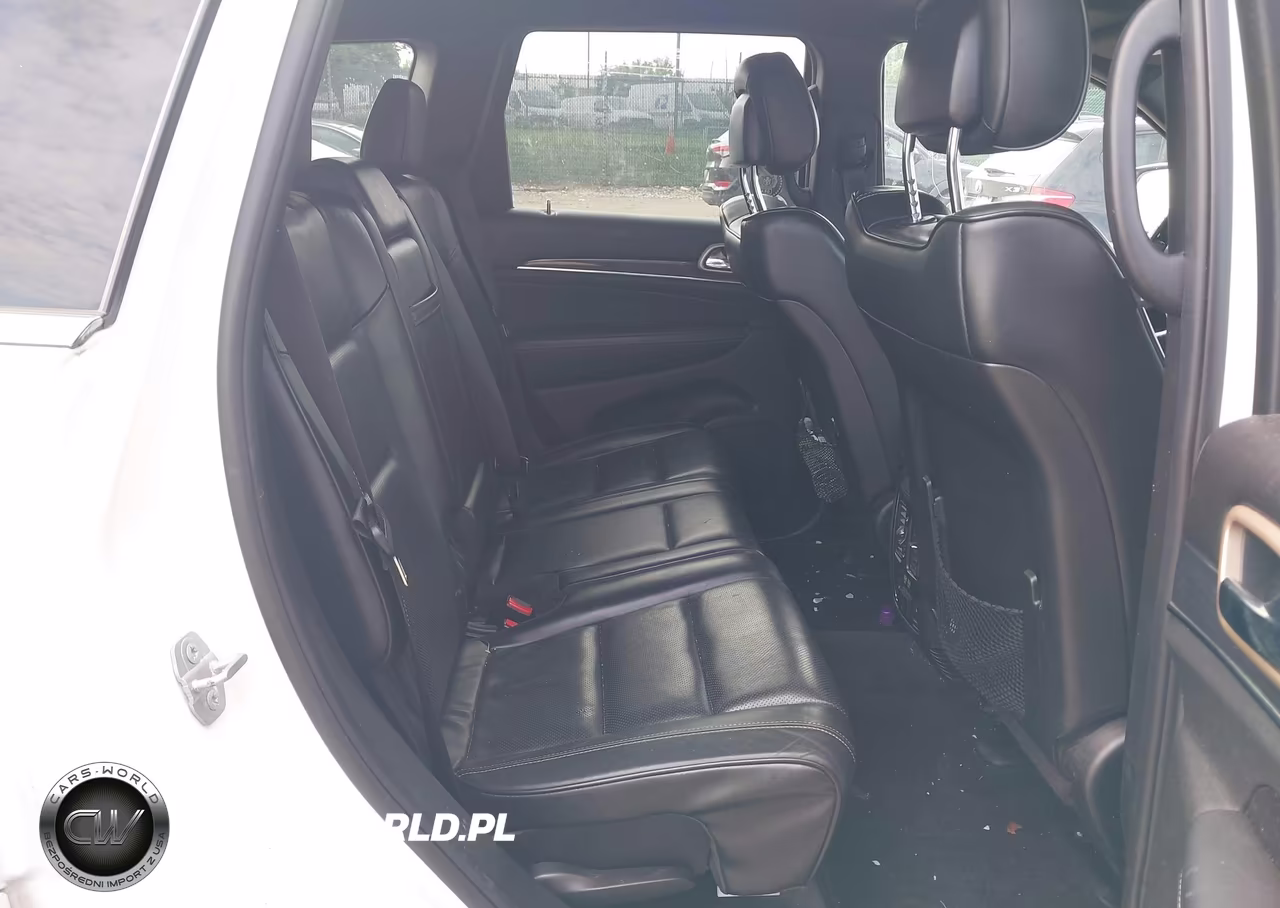 2016 Jeep Grand Cherokee Overland VIN:1C4RJFCG7GC305617 - 8