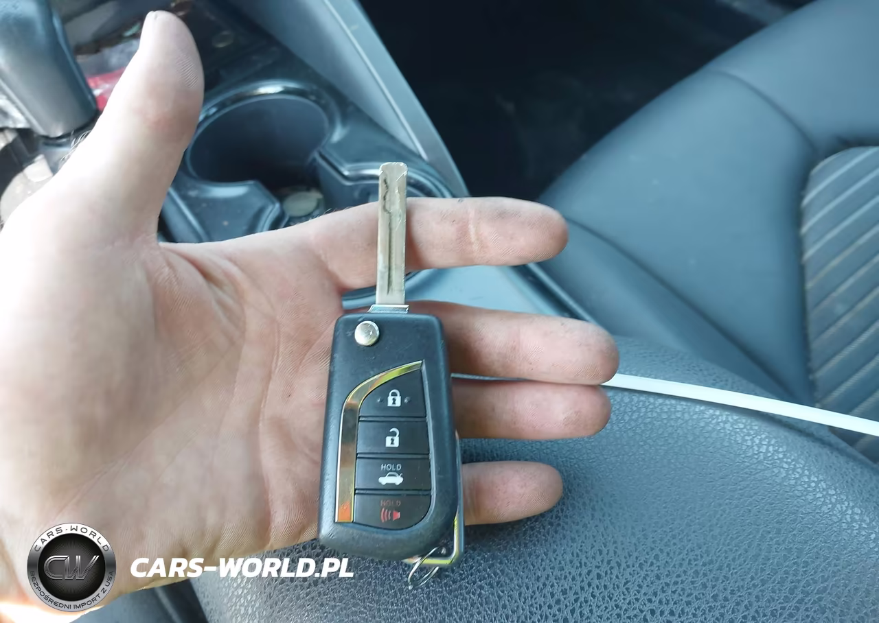 2018 Toyota Camry Se VIN:4T1B11HK0JU550712 - 11