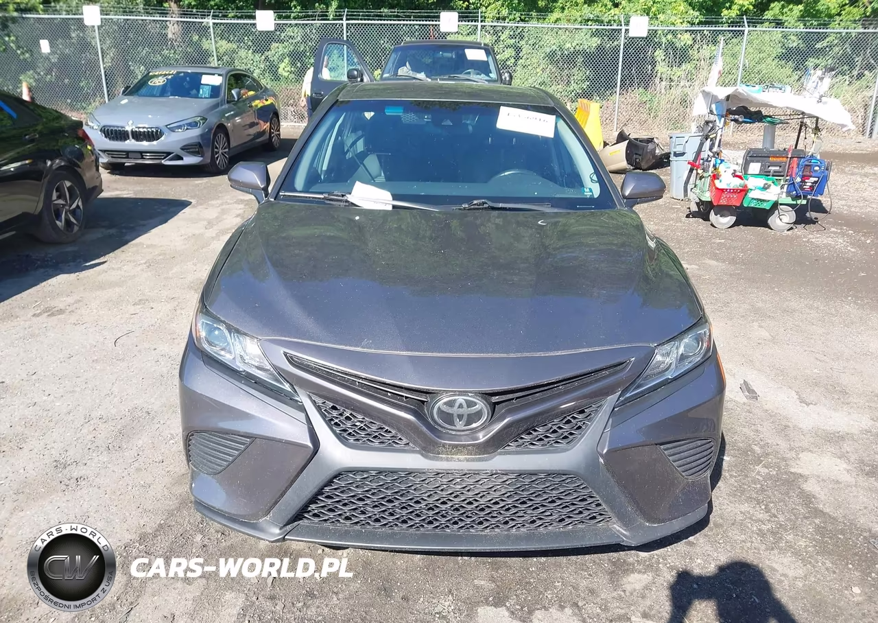 2018 Toyota Camry Se VIN:4T1B11HK0JU550712 - 12