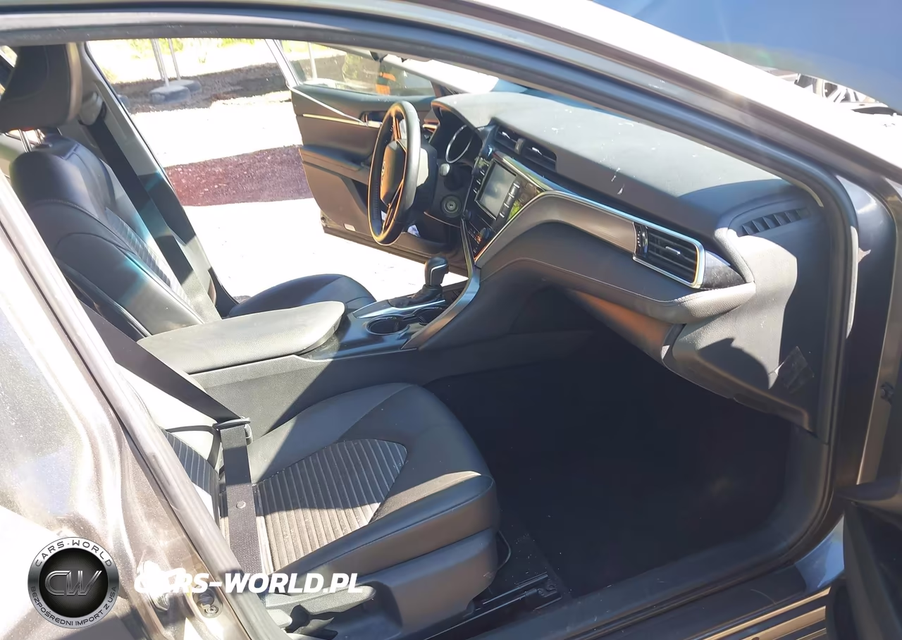 2018 Toyota Camry Se VIN:4T1B11HK0JU550712 - 5