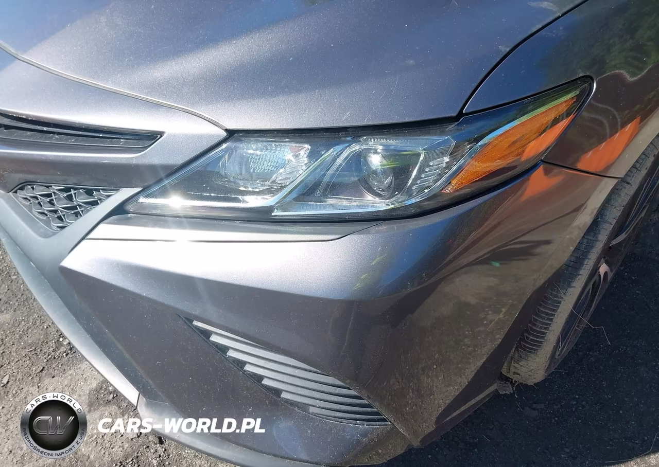 2018 Toyota Camry Se VIN:4T1B11HK0JU550712 - 6