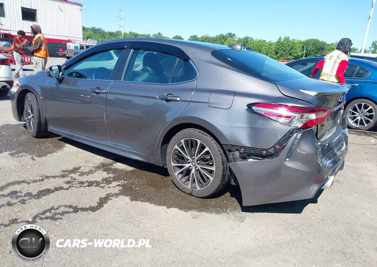 2019 Toyota Camry Se VIN:4T1B11HK4KU169088 - 3
