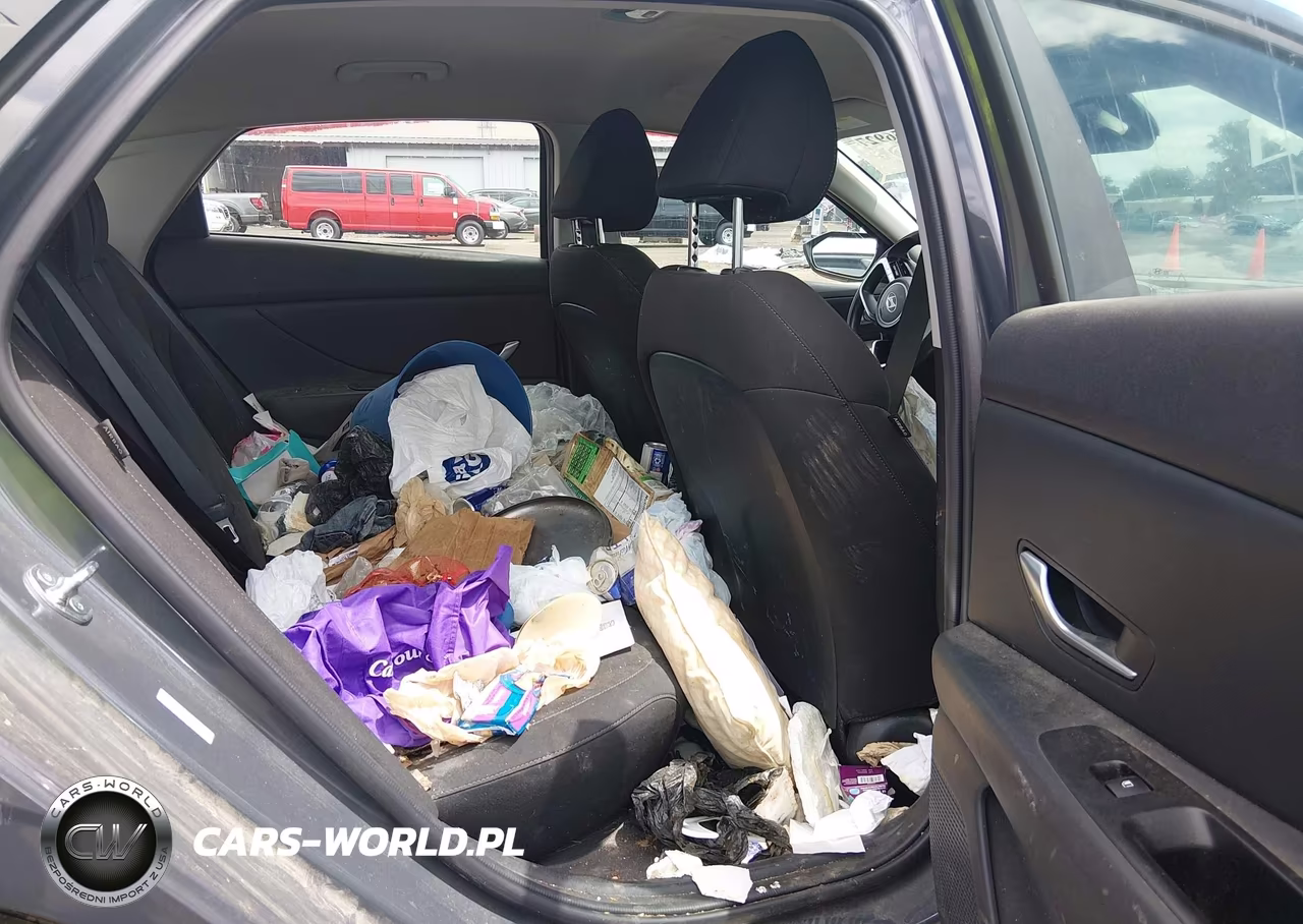 2024 Hyundai Elantra Sel VIN:KMHLM4DGXRU638760 - 8
