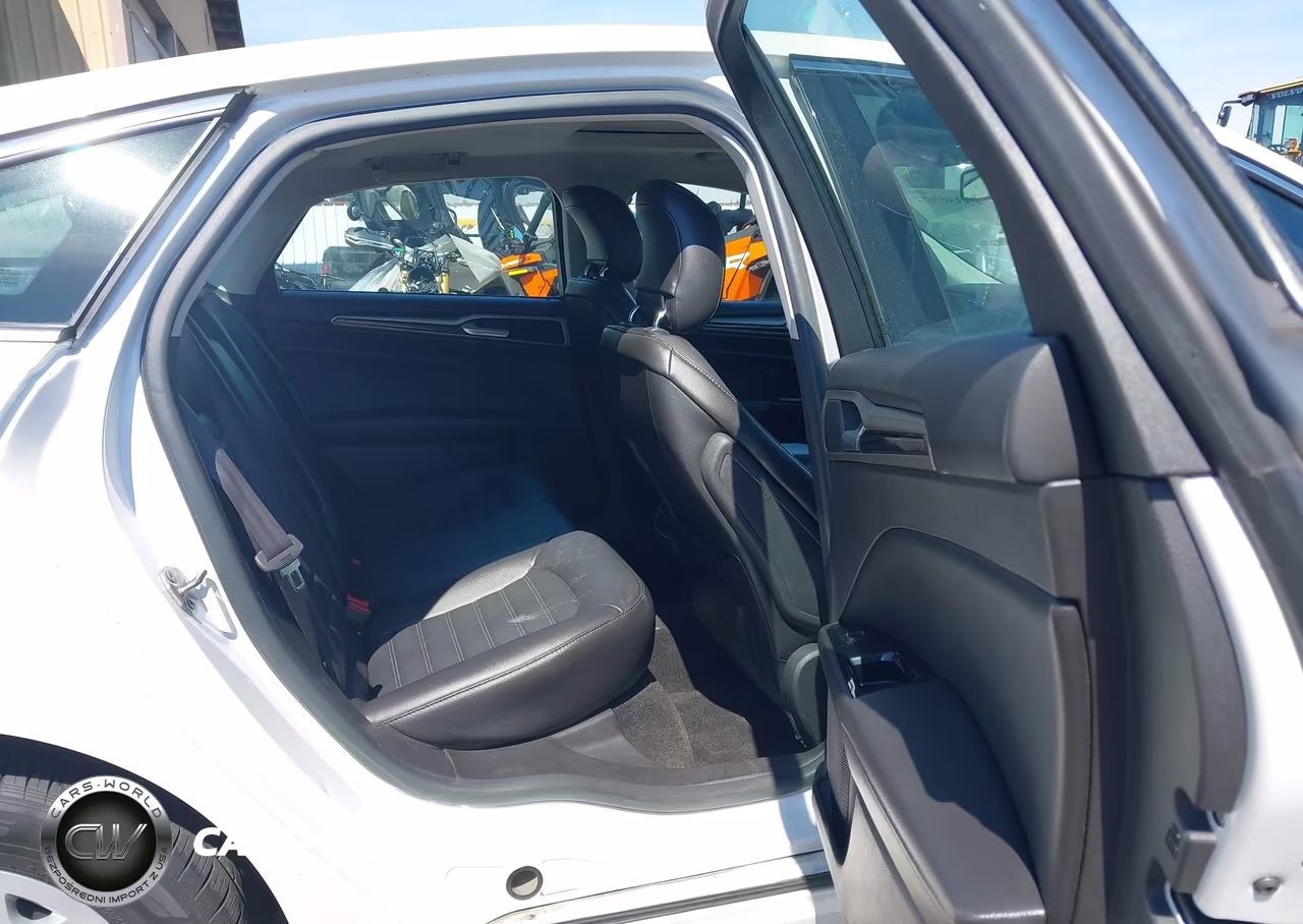 2014 Ford Fusion Energi Se Luxury VIN:3FA6P0PU4ER112389 - 8