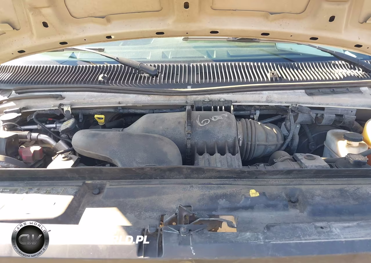 2012 Ford E-350 Super Duty Xl-Xlt VIN:1FBSS3BL8CDA35897 - 10