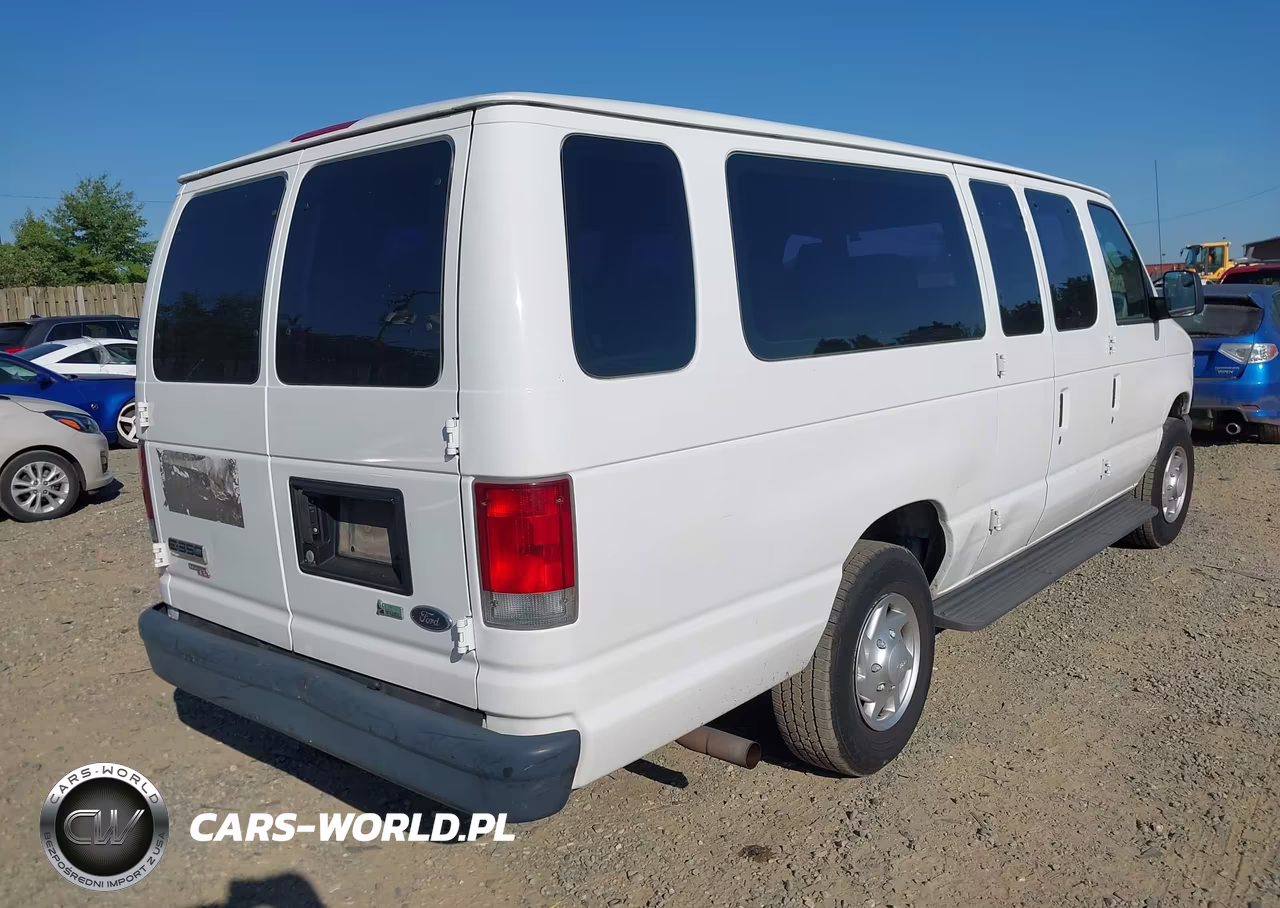 2012 Ford E-350 Super Duty Xl-Xlt VIN:1FBSS3BL8CDA35897 - 4