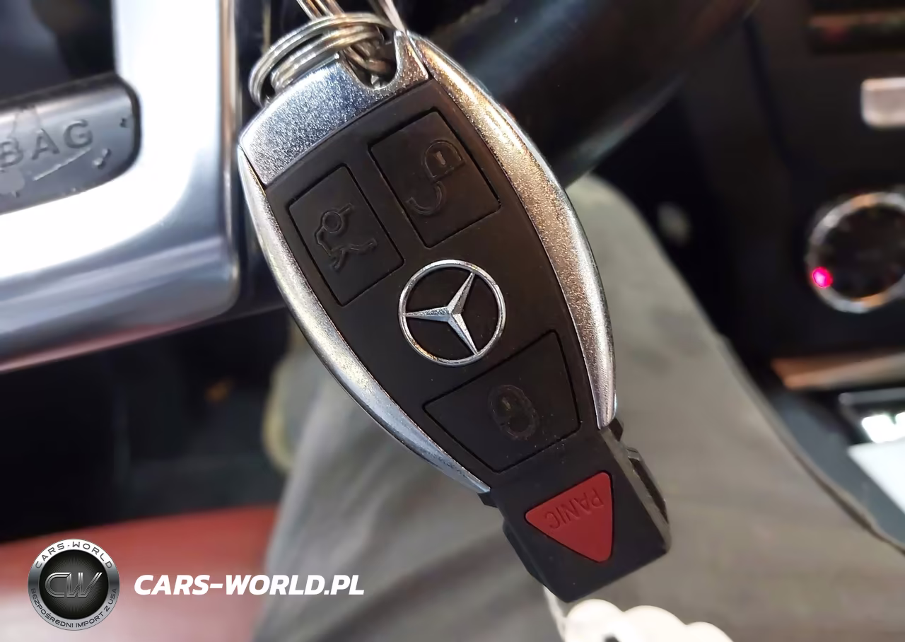2012 Mercedes-Benz C 250 VIN:WDDGJ4HB9CF826751 - 11