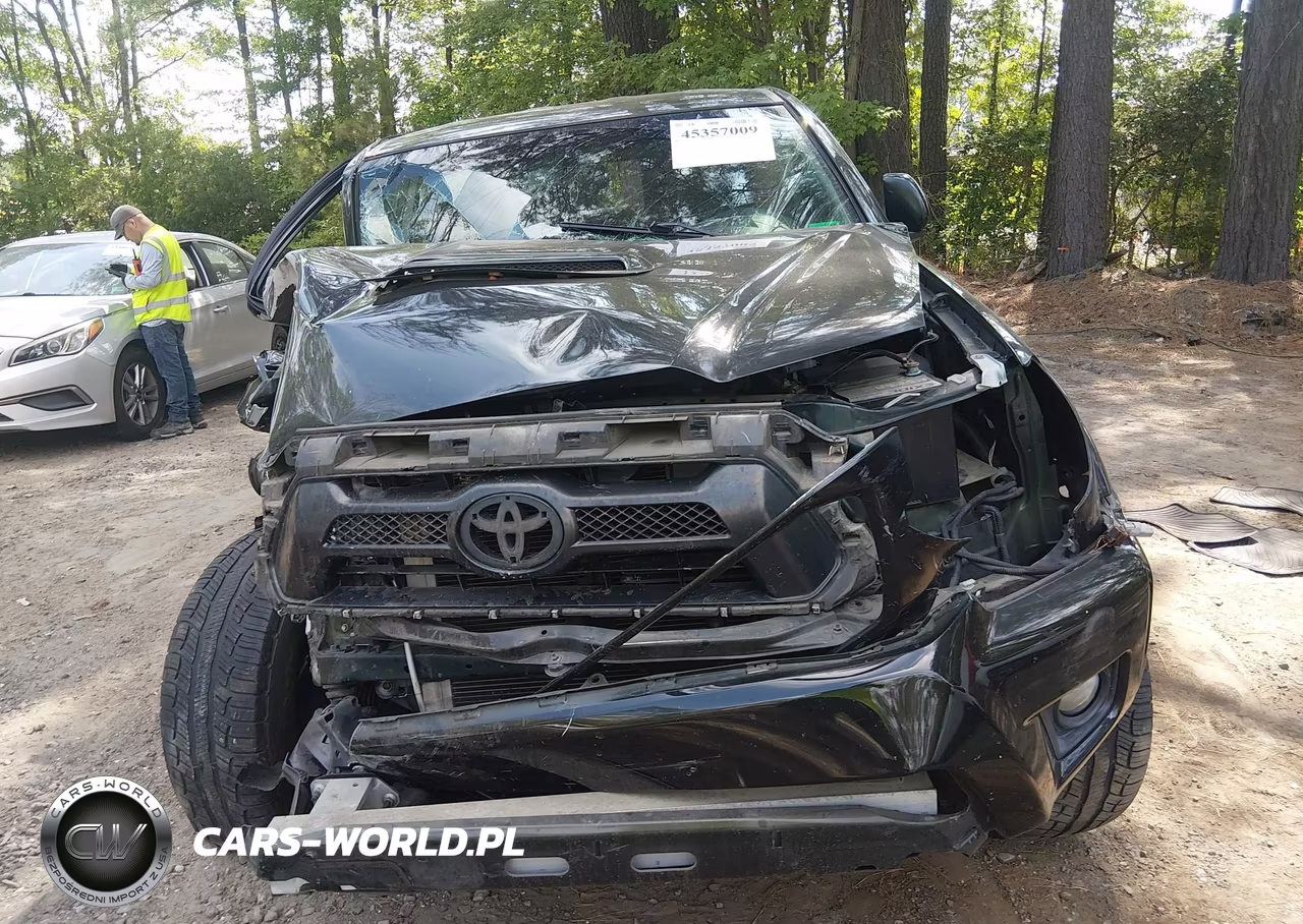2013 Toyota Tacoma Base V6 VIN:3TMLU4EN0DM109638 - 12