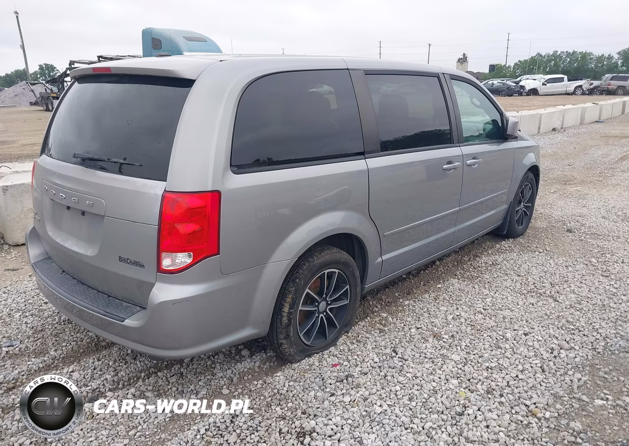 2016 Dodge Grand Caravan Se Plus VIN:2C4RDGBG0GR236744 - 4