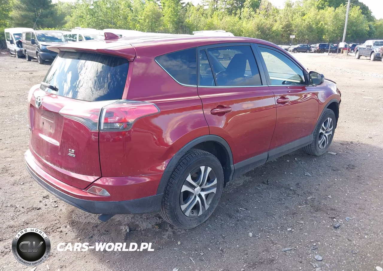 2018 Toyota Rav4 Le VIN:JTMBFREVXJD229862 - 4
