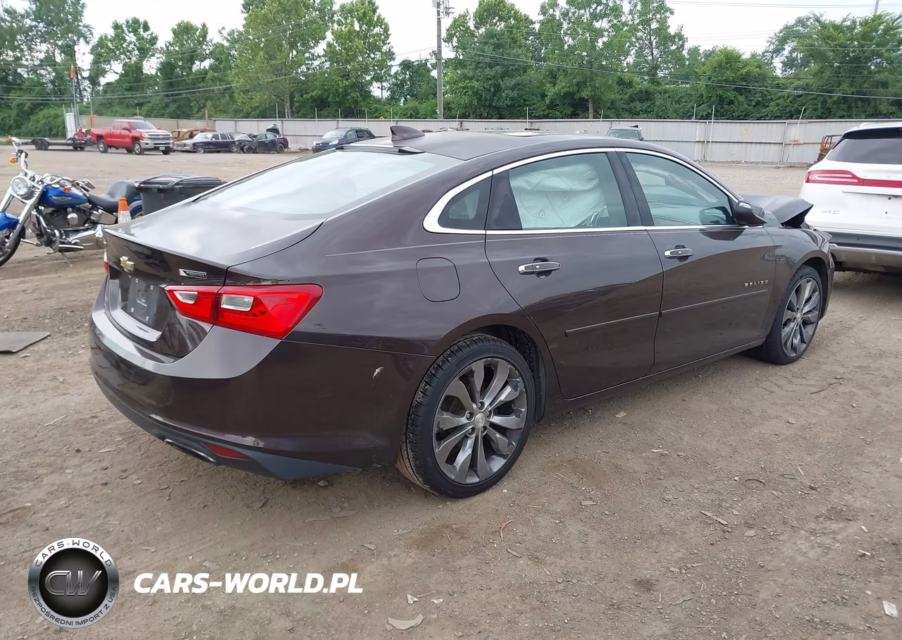 2016 Chevrolet Malibu Premier VIN:1G1ZH5SX1GF224370 - 4