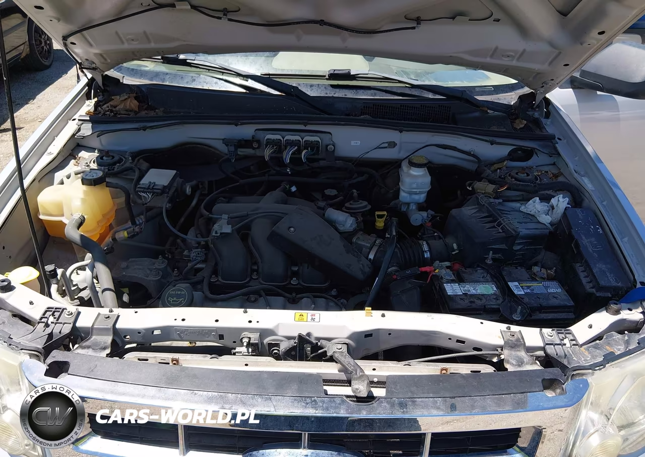 2008 Ford Escape Xlt VIN:1FMCU03168KB90906 - 10