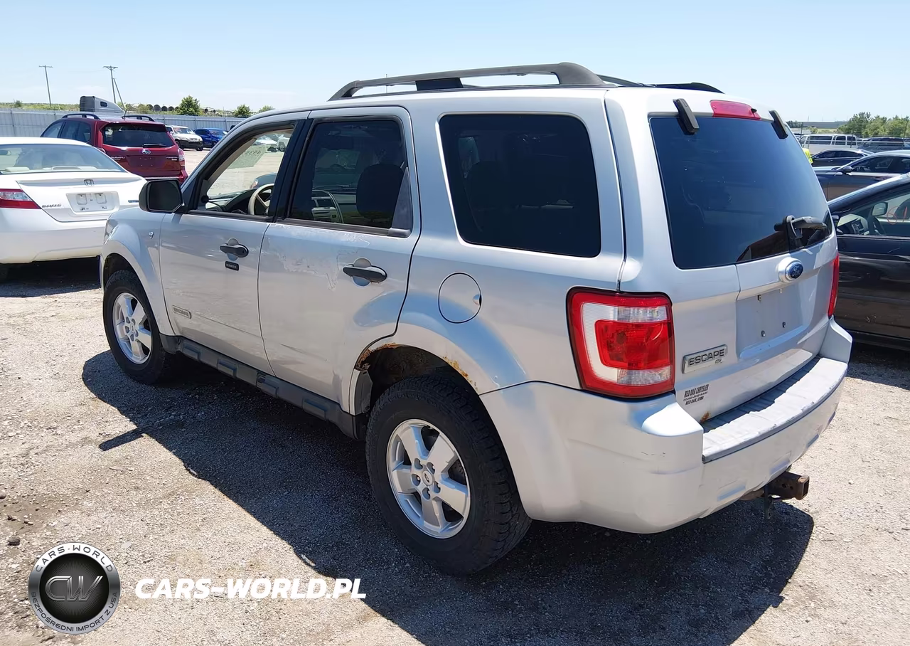 2008 Ford Escape Xlt VIN:1FMCU03168KB90906 - 3