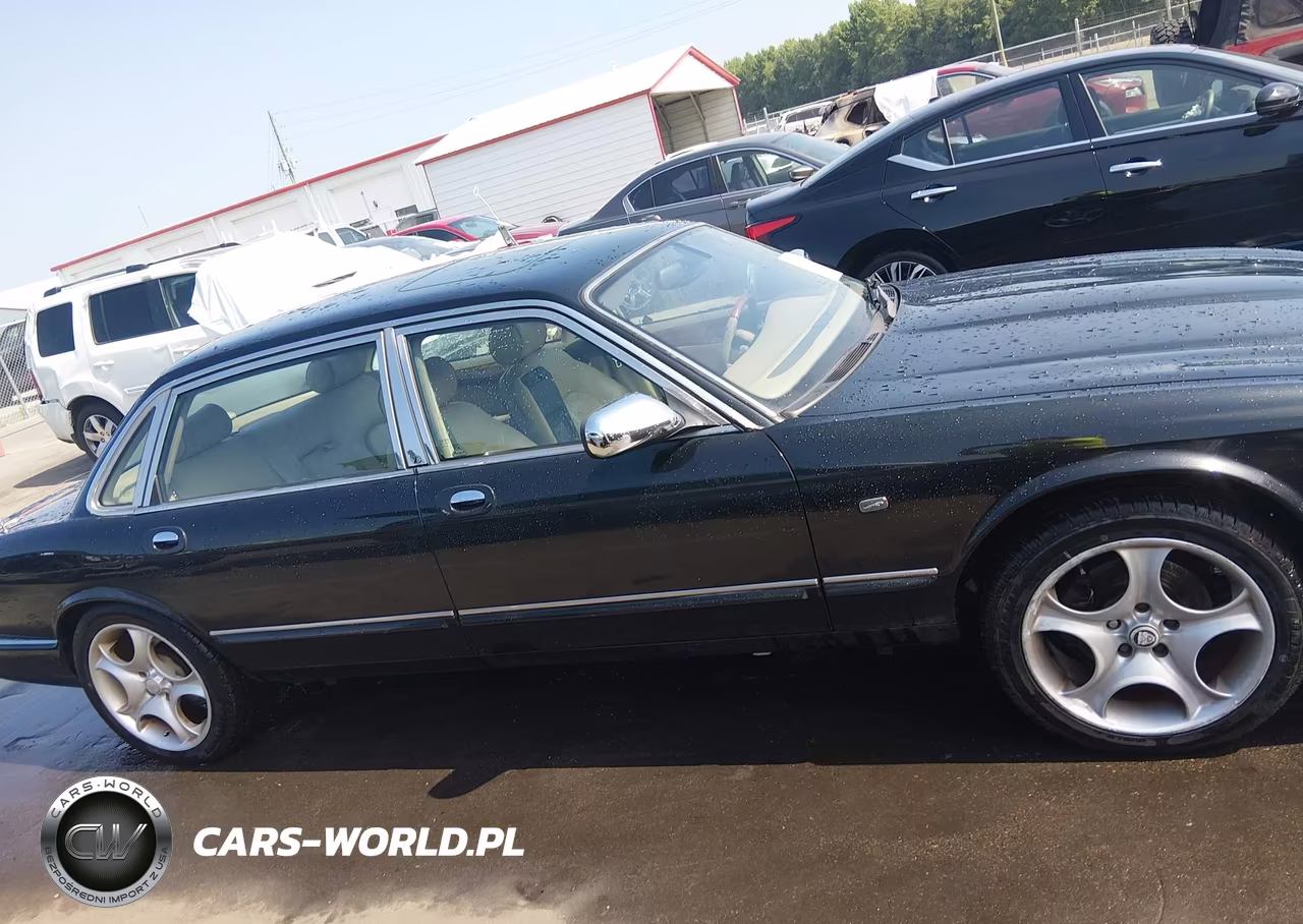 2002 Jaguar Xj8 Vanden Plas VIN:SAJDA24C02LF41652 - 13