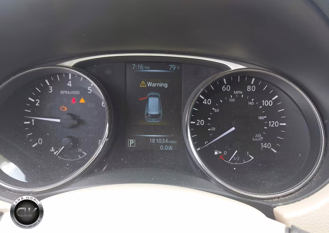 2015 Nissan Rogue S VIN:KNMAT2MV6FP592002 - 7