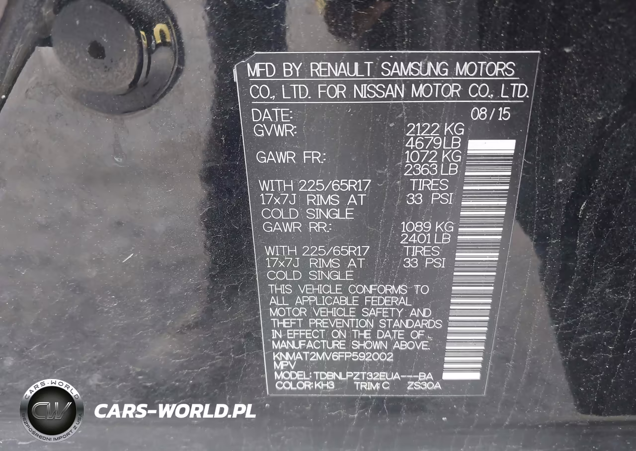 2015 Nissan Rogue S VIN:KNMAT2MV6FP592002 - 9