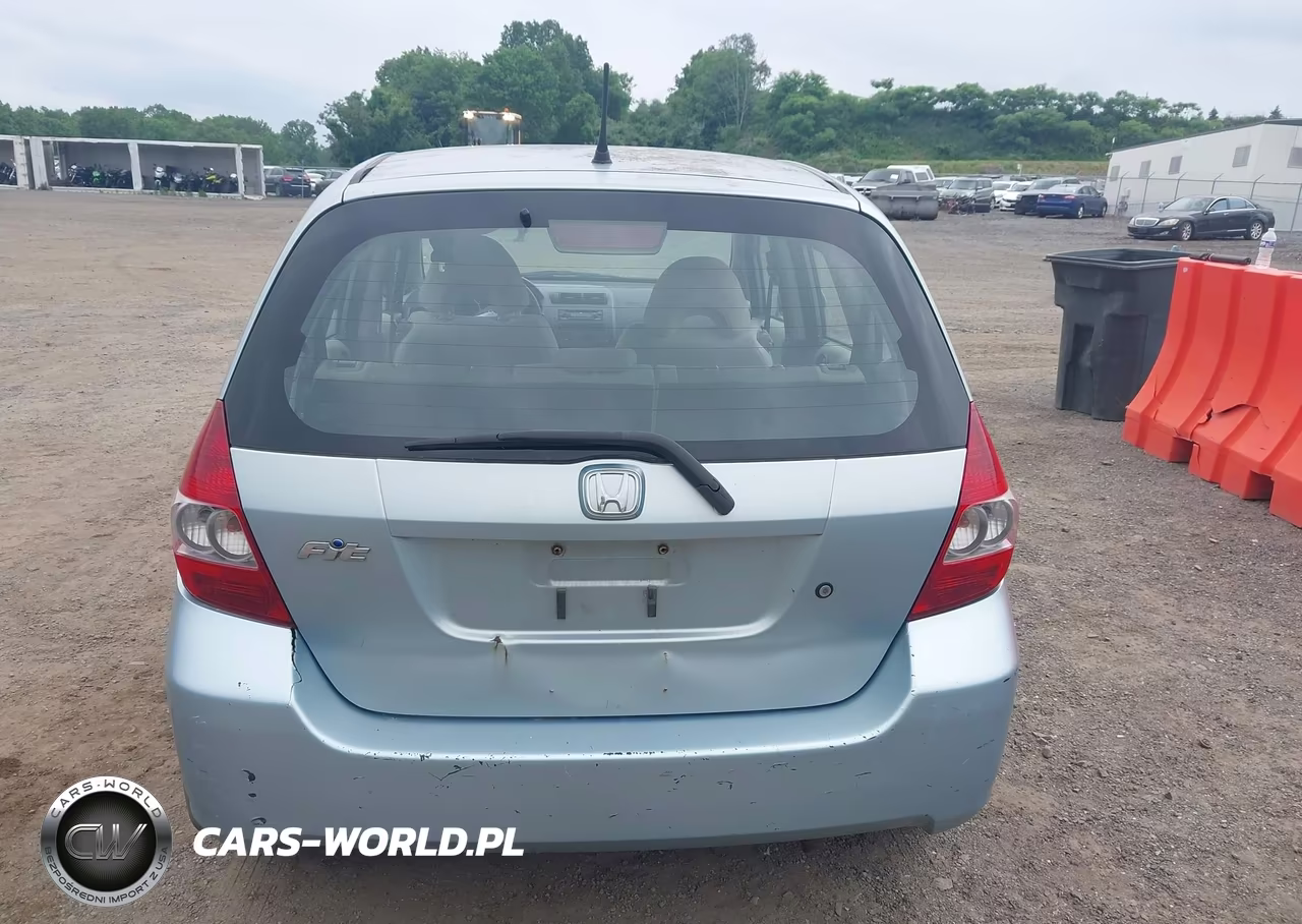 2007 Honda Fit VIN:JHMGD38457S007065 - 16