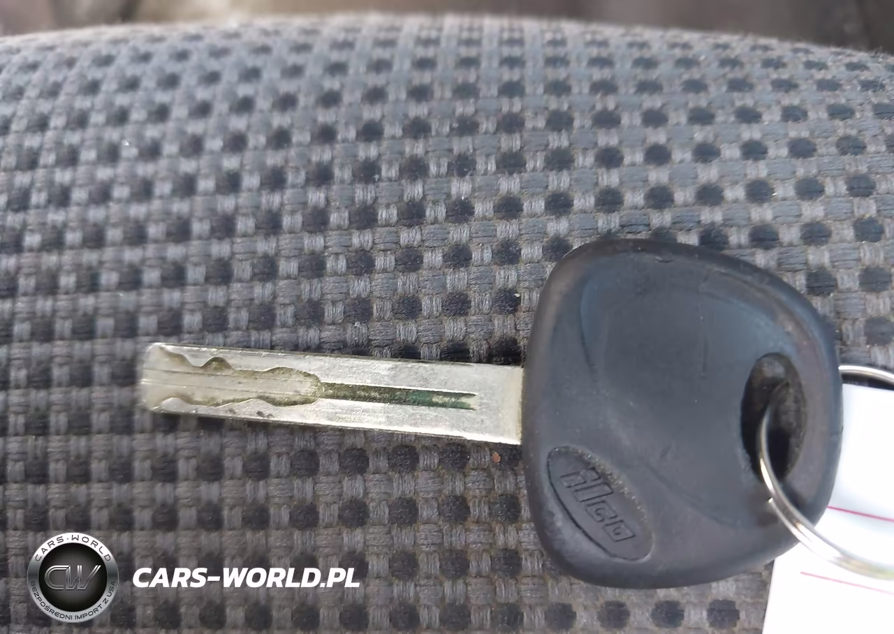 2011 Hyundai Sonata Gls VIN:5NPEB4AC8BH087894 - 11