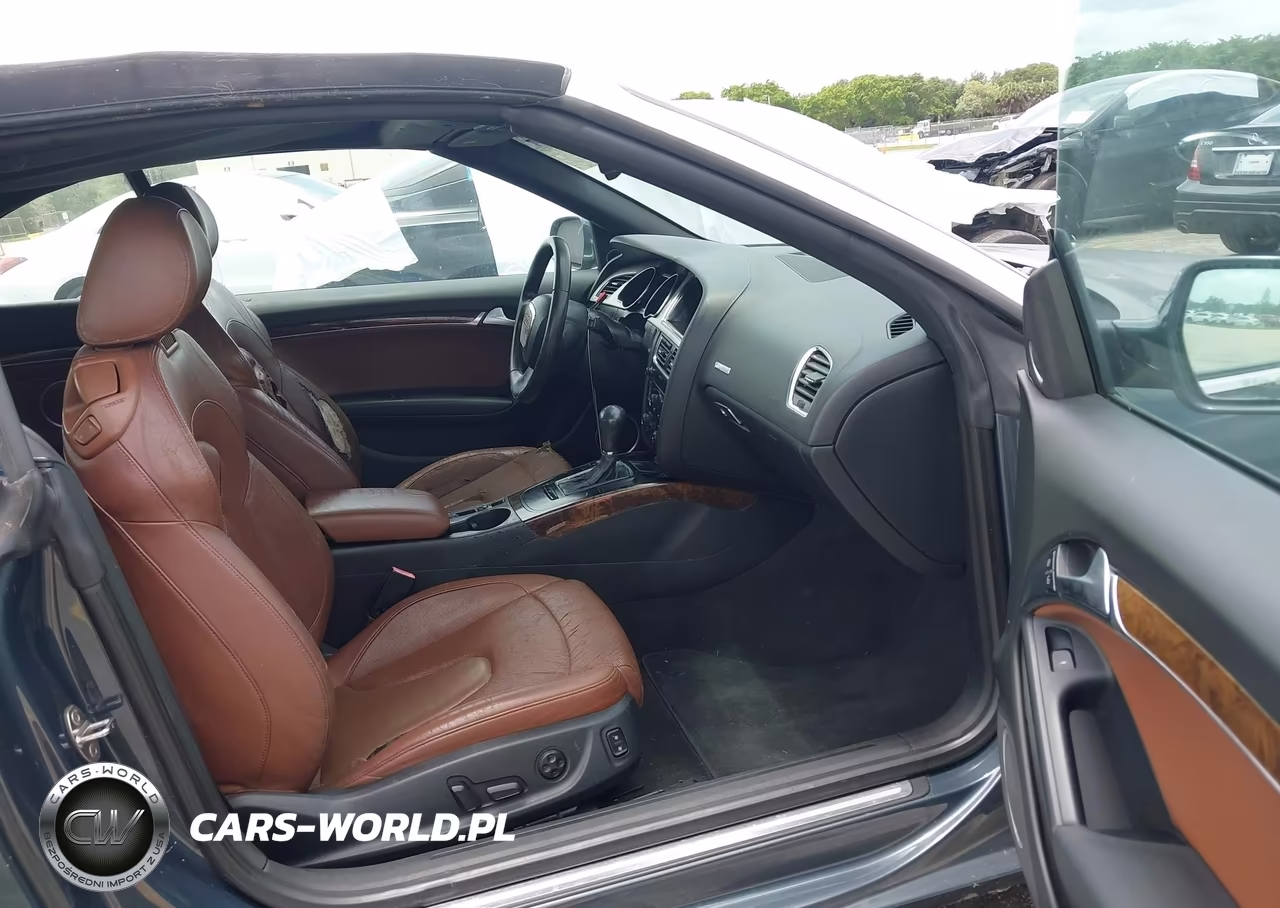 2011 Audi A5 2.0T Premium VIN:WAUJFAFHXBN000533 - 5