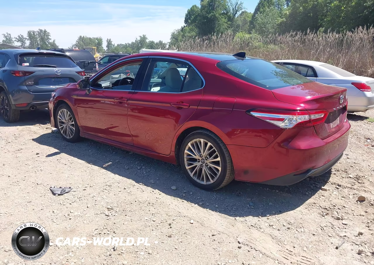 2019 Toyota Camry Xle VIN:4T1B11HK1KU293027 - 3