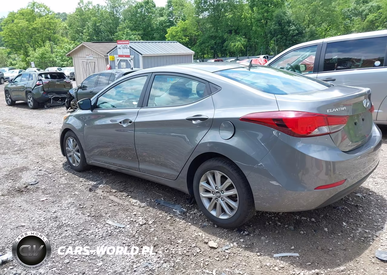 2014 Hyundai Elantra Se VIN:5NPDH4AE5EH474614 - 3