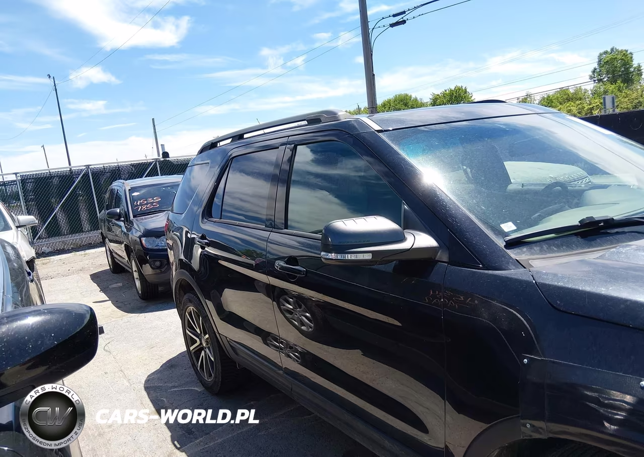 2015 Ford Explorer Xlt VIN:1FM5K8D8XFGC47763 - 13